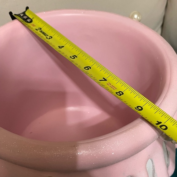 - Witch’s Cauldron with Decorative Pink Sliming & Pearl Accents Halloween … - Picture 3 of 4